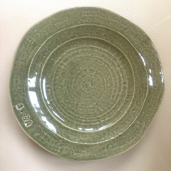 Anthropologie NWT Gorgeous Italian Earthenware One Salad Plate  Moss green - Picture 1 of 10